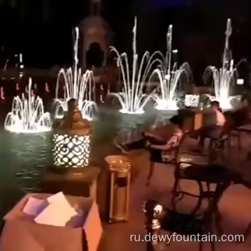 Музыкальный фонтан на озере
